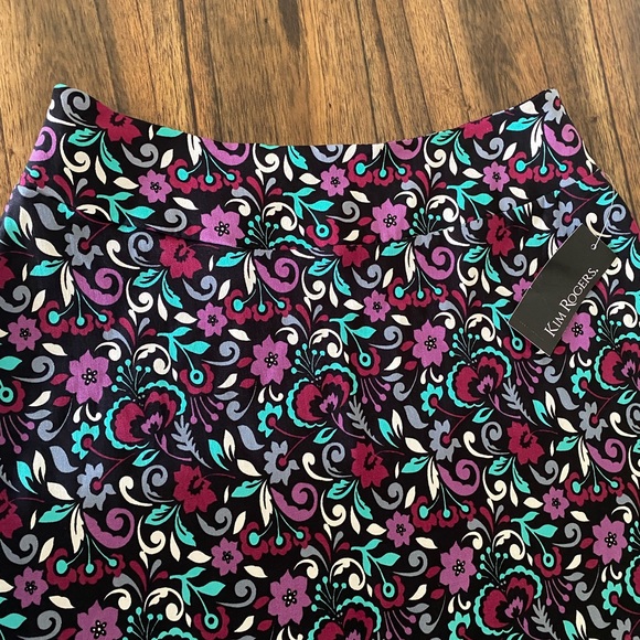 Kim Rogers skirt - Picture 3 of 6
